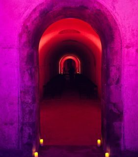 Walked through @historicgreenwood and down into the catacombs for an amazing concert with @deathofclassical 

NYC never fails for an interesting night!